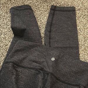 lululemon charcoal leggings 10